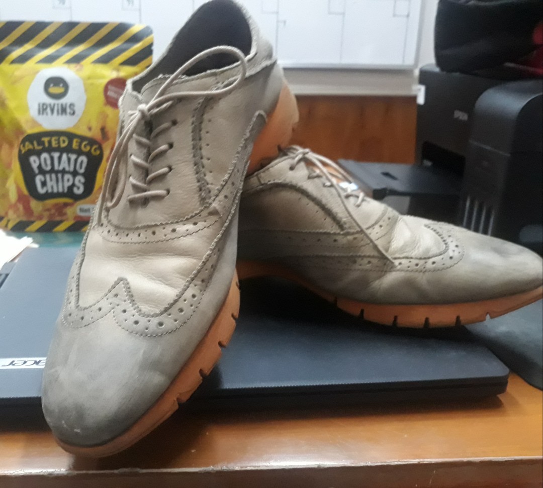 Hush puppies vibram shoes hotsell