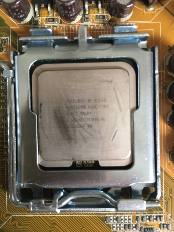 Intel Pentium Dual Core E2140 CPU, Computers & Tech, Parts ...