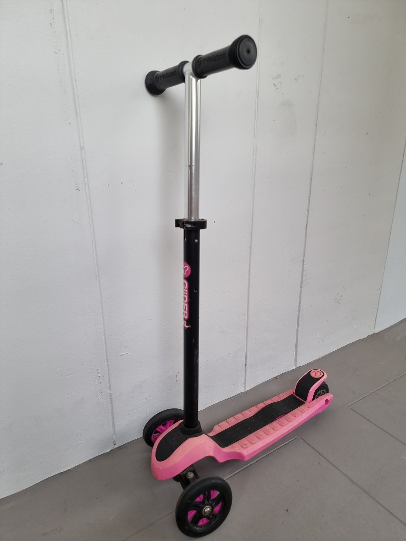 YVolution Glider XL Kids Scooter with Height Adjustable & Detachable
