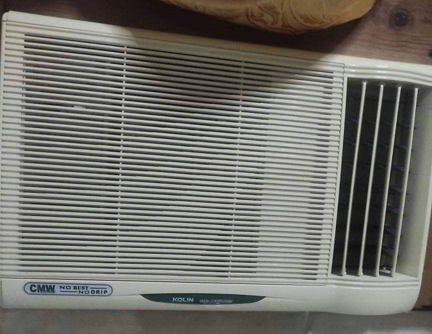 Kolin Window Type Aircon, TV & Home Appliances, Air Conditioning and