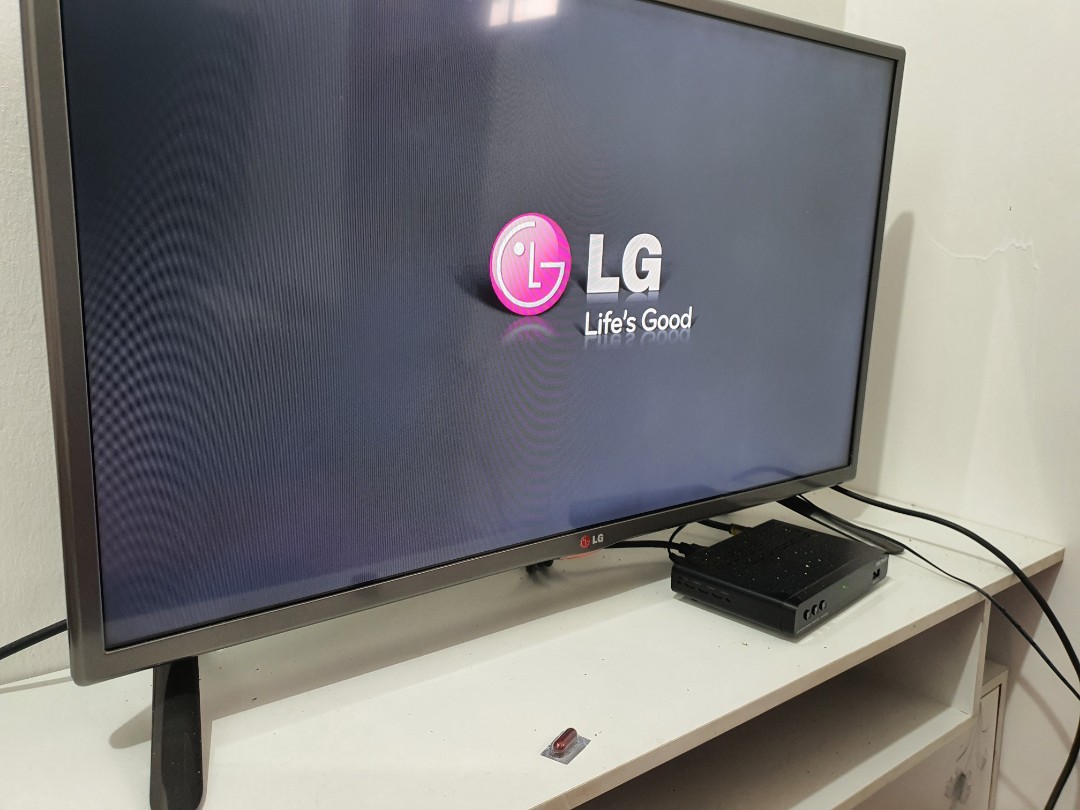 tivi LG bị treo logo