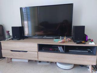 Mikala Grande TV Console