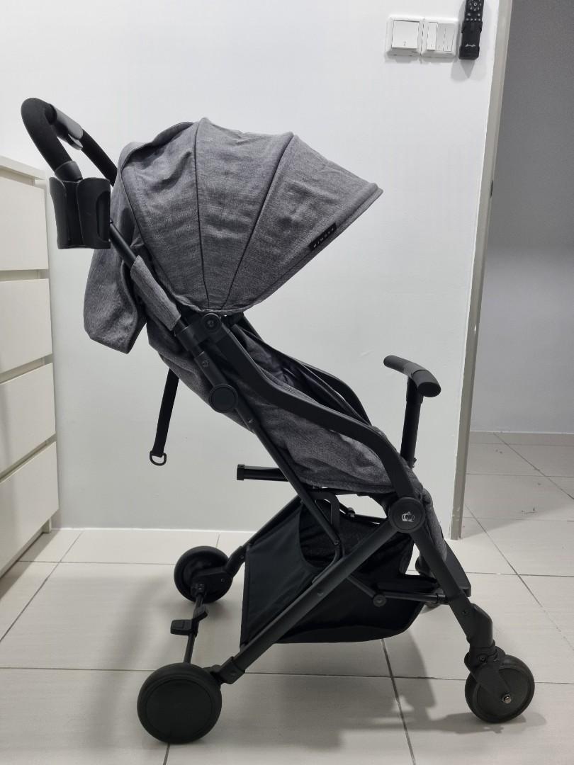 Mimosa globetrotter travel shop stroller