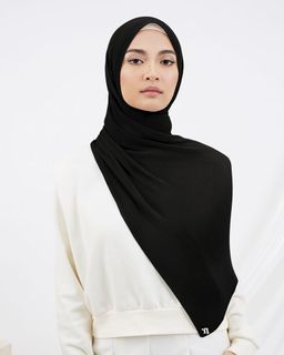 (Category: ) located in . Submitted by farashazmie (Listing ID 1141326737, Image 1). Description: .