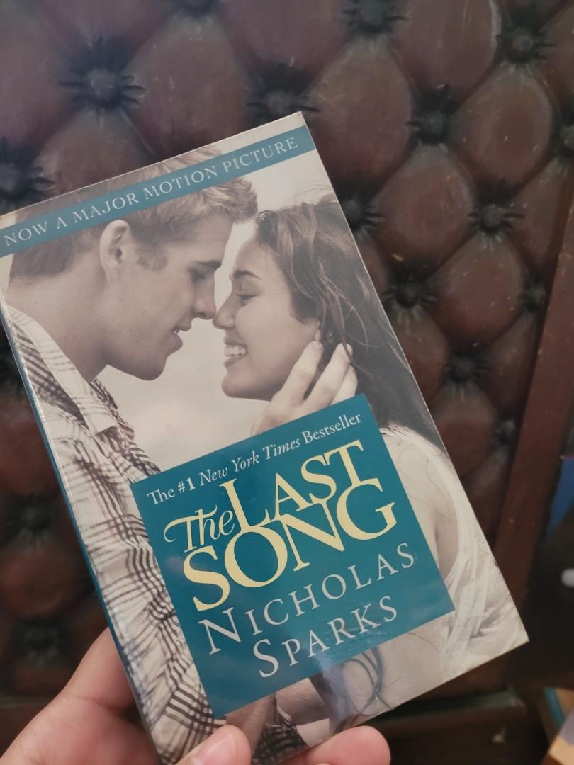 Nicholas Sparks - The Last Song (Category: Storybooks) located in Manila. Submitted by domeram (Listing ID 1141197823, Image 1). Description: loc: paranaque delivery fee c/o customer.