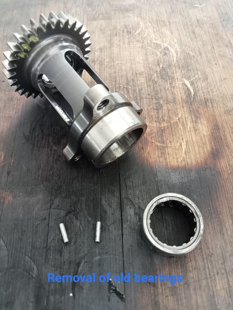 replacement-of-needle-bearings-for-intermediate-shaft-for-bmw-liquid