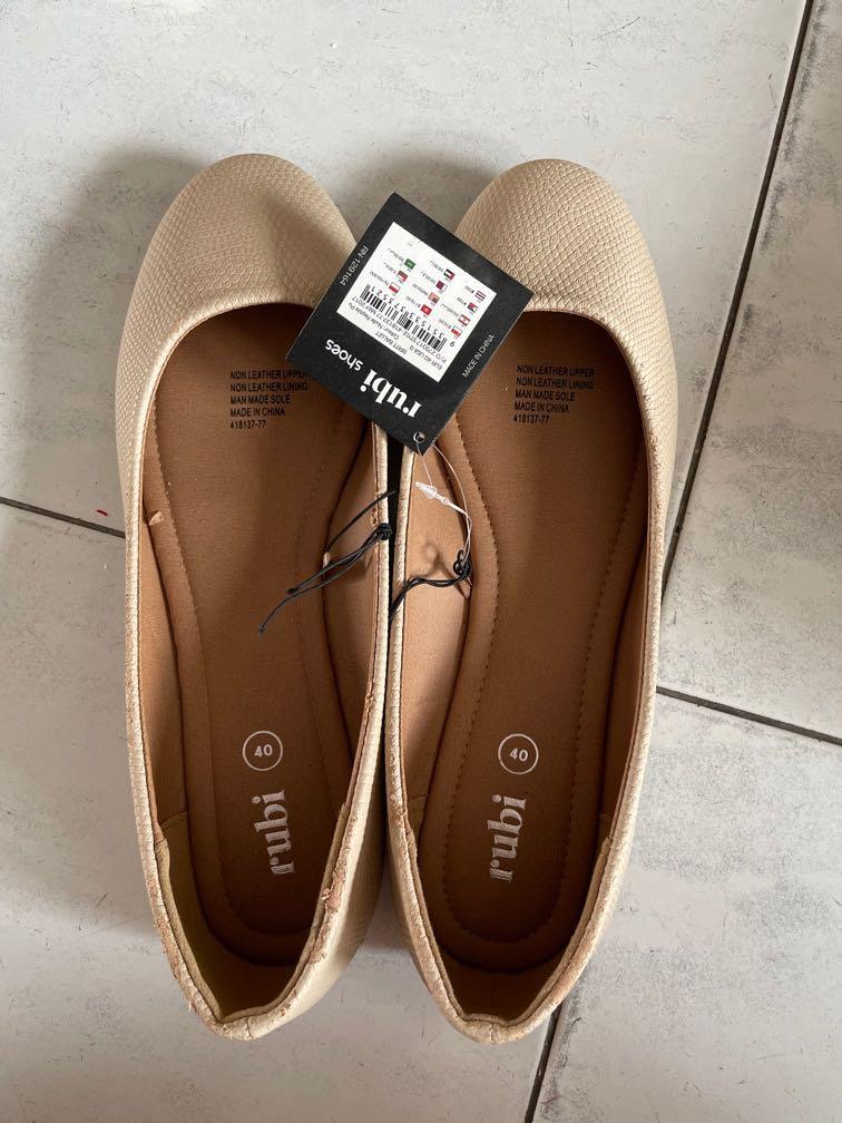 australian size 9 shoe in us