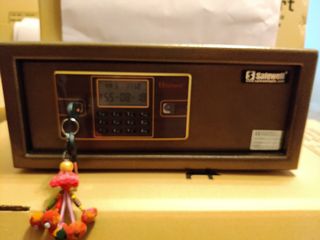 （分類：）位於 。 由 avilababa 提交（商品編號 1141227234，圖片 1）。簡介： 。