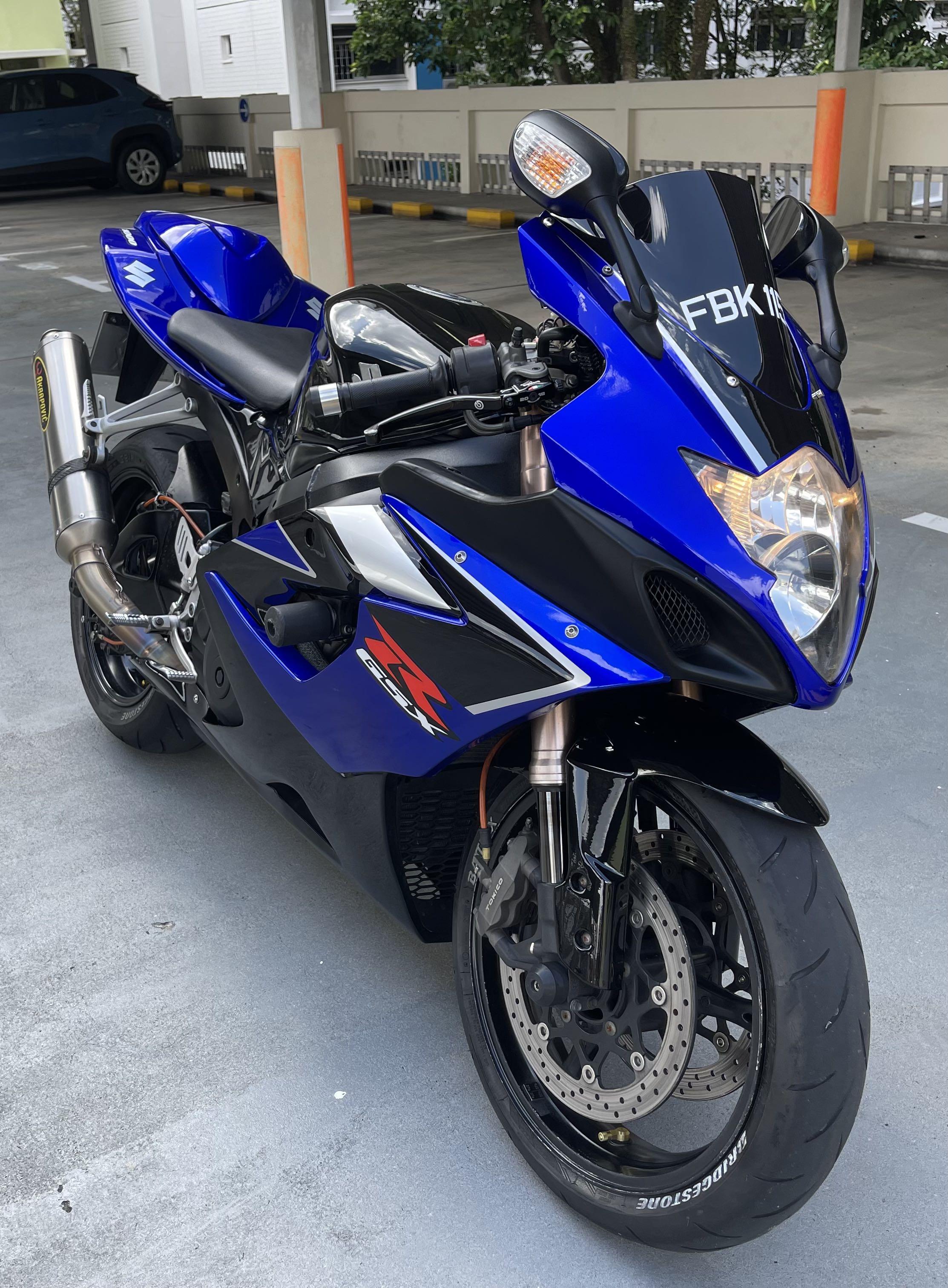 Suzuki GSXR 1000 K5 with Full System Titanium Akrapovic Exhaust (GSX