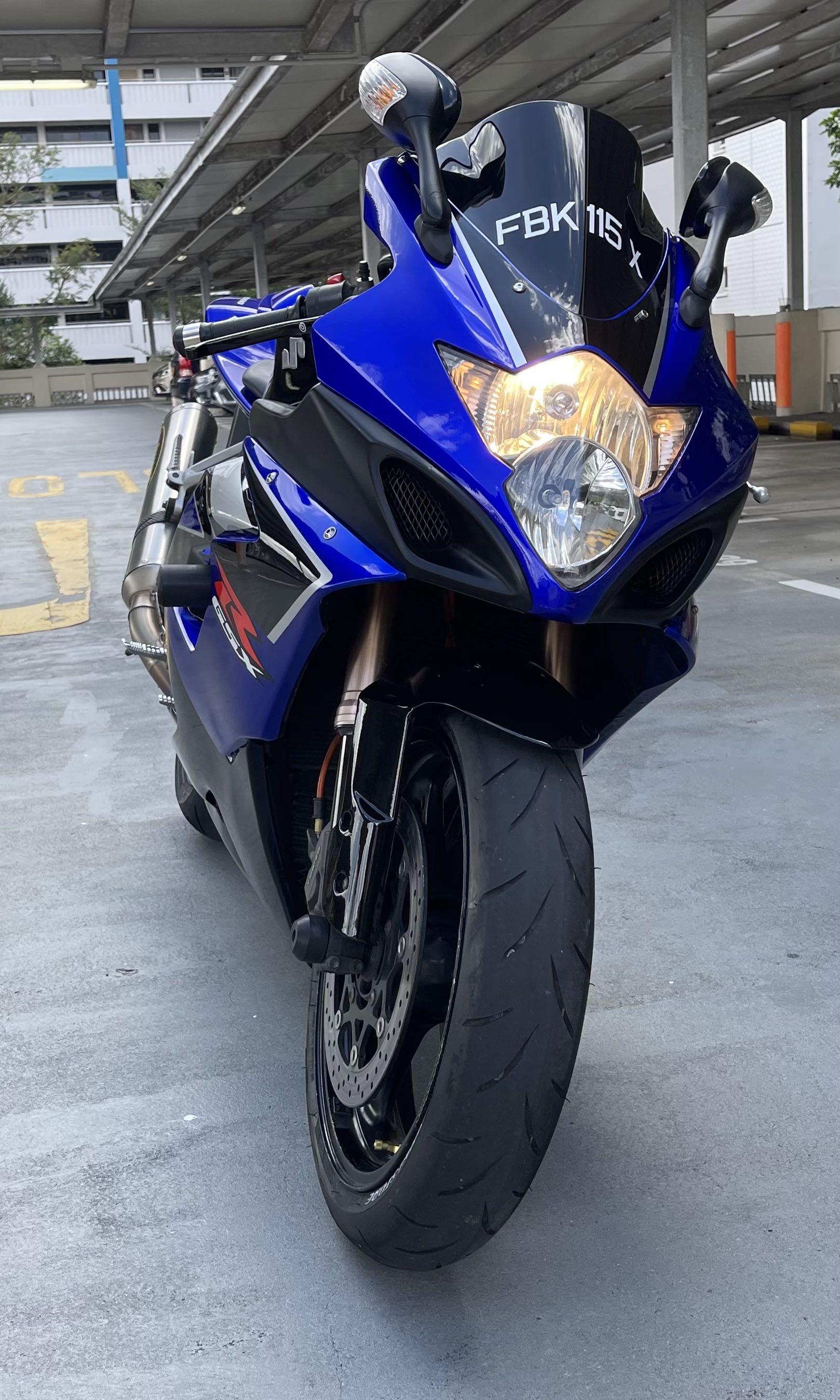 Suzuki GSXR 1000 K5 with Full System Titanium Akrapovic Exhaust (GSX