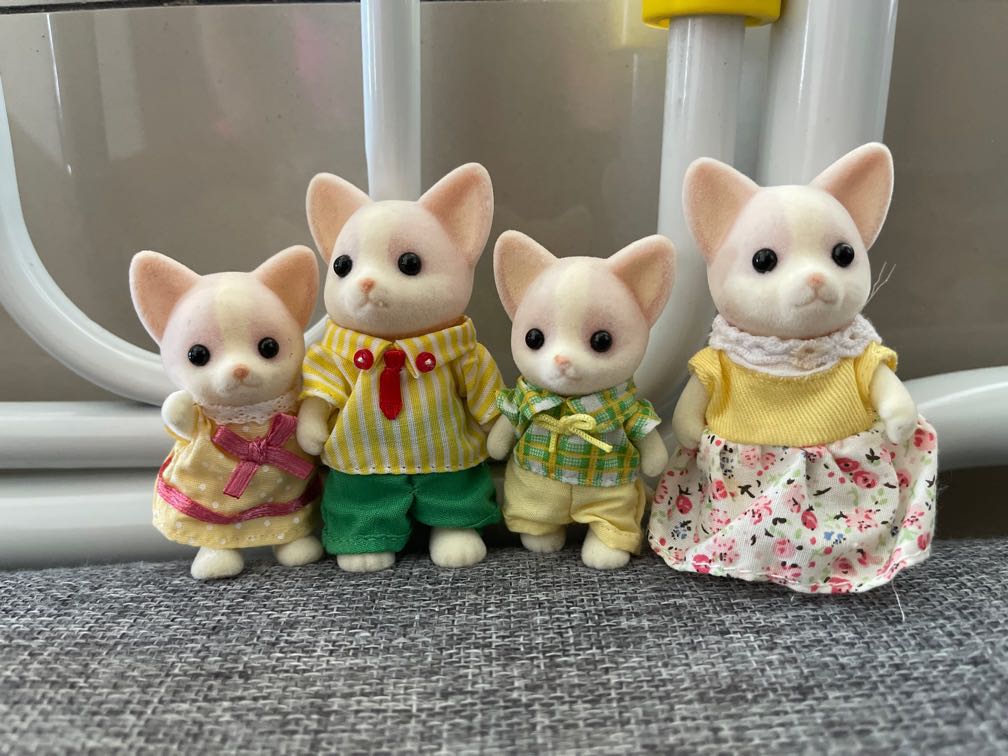 Sylvanian families chihuahua hotsell