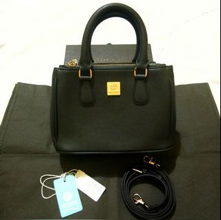 (Kategori: ) berada di . Dikirim oleh good_things_inside (ID iklan 1141173081, Gambar 1). Deskripsi: .