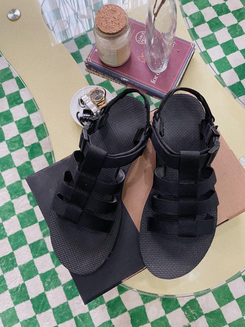 Teva dorado hotsell sandals