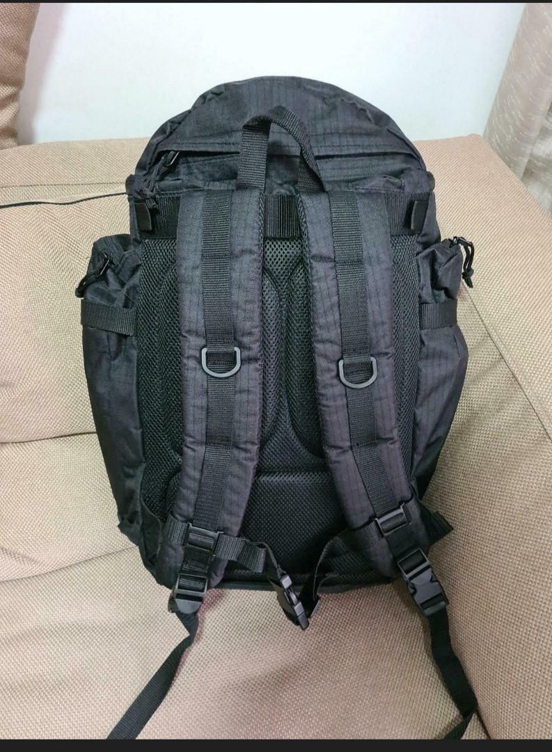 Tri zip backpack, 30 litre, Men's Fashion, Bags, Backpacks on Carousell
