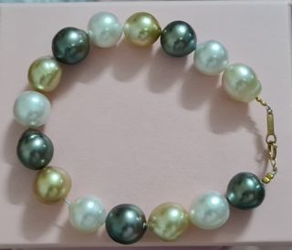 (Category: ) located in . Submitted by vionne (Listing ID 1091297558, Image 1). Description: .