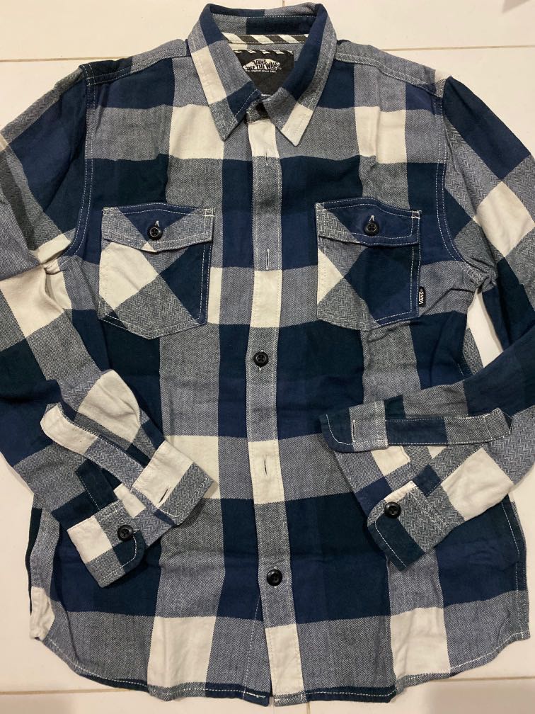 Blue checkered vans shirt discount