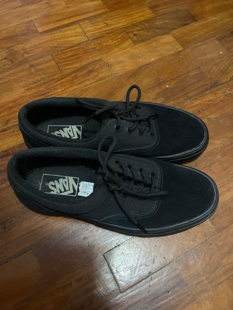 All black vans suede 2025