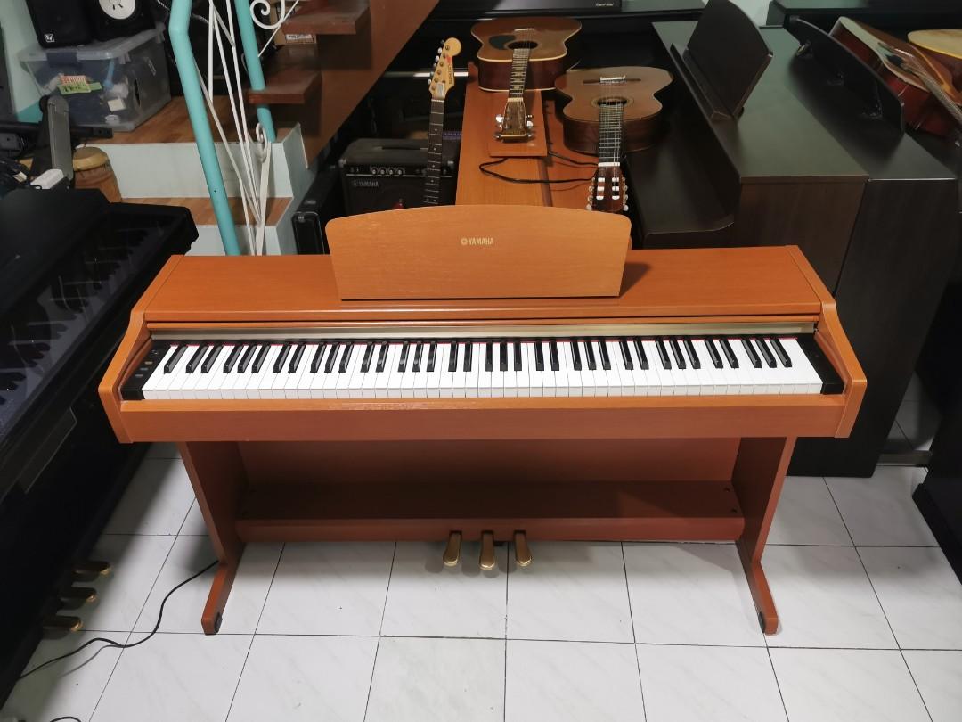 Yamaha arius digital electric piano, Hobbies & Toys, Music & Media, Musical Instruments on Carousell