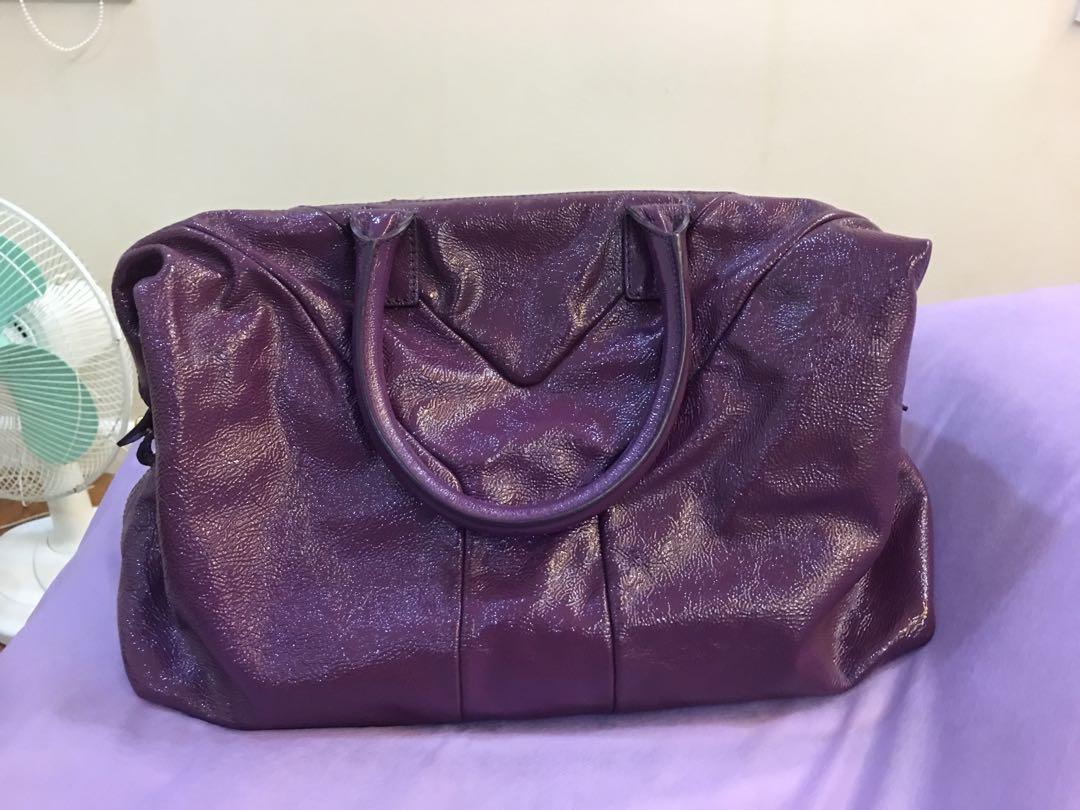 Ysl Patent Easy Sac (Category: Luxury Bags & Wallets) located in Quezon City. Submitted by envti (Listing ID 1141205333, Image 3). Description: No more dust bag just bag itself! .