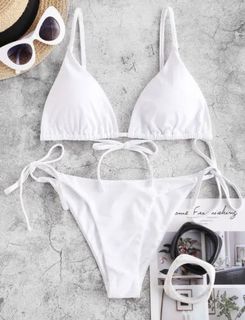 (Category: ) located in . Submitted by shop.handledwithcare (Listing ID 1141257347, Image 1). Description: .