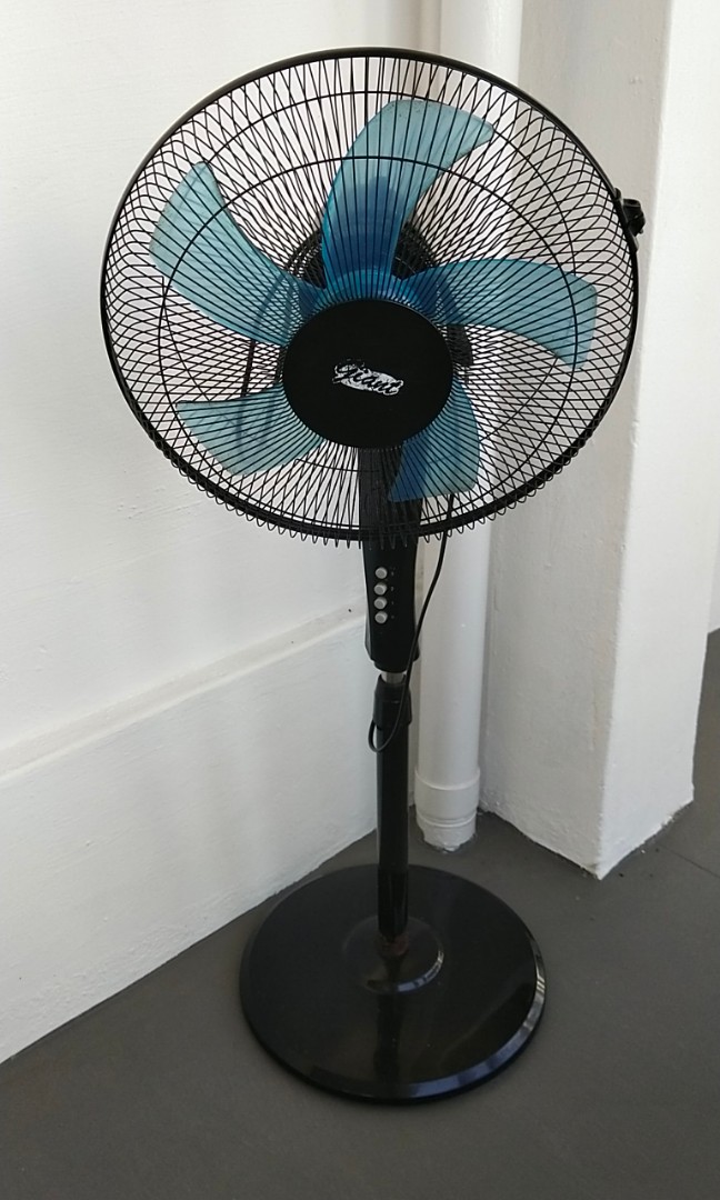 Cheap standing store fan