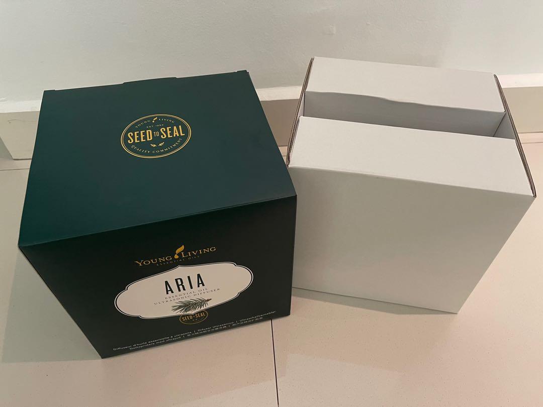 Aria Diffuser (Category: Fragrance & Deodorants) located in Georgetown. Submitted by member99 (Listing ID 1144647657, Image 1). Description: Aria Diffuser with power adapter, remote, manual, box Without Dome Glass Without Dome Glass Without Dome Glass Condition: New.