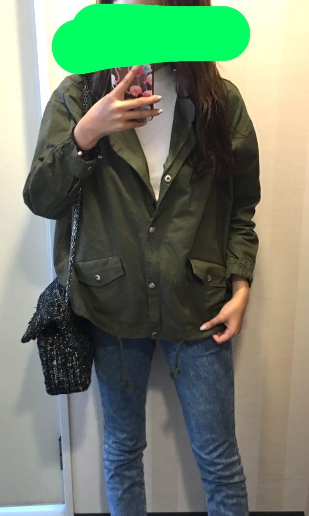 Army green utility jacket, Women's Fashion, Coats, Jackets and