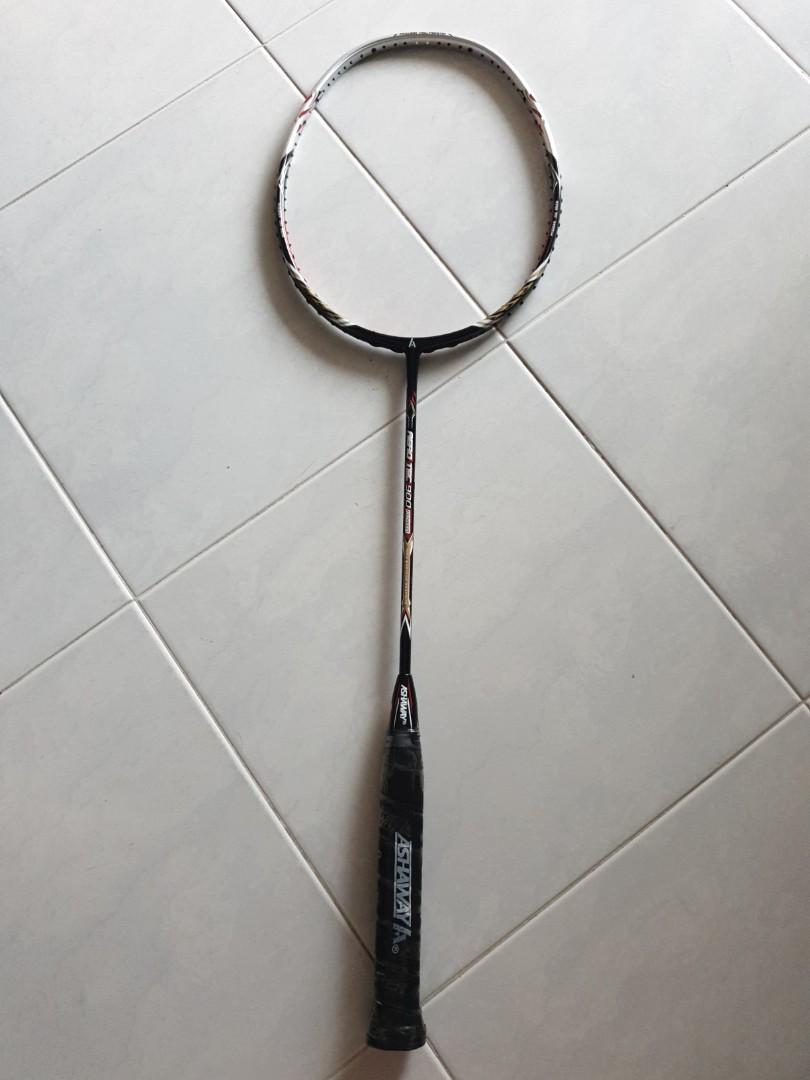 Ashaway Aerotech 900 power badminton racket, Sports Equipment, Sports ...