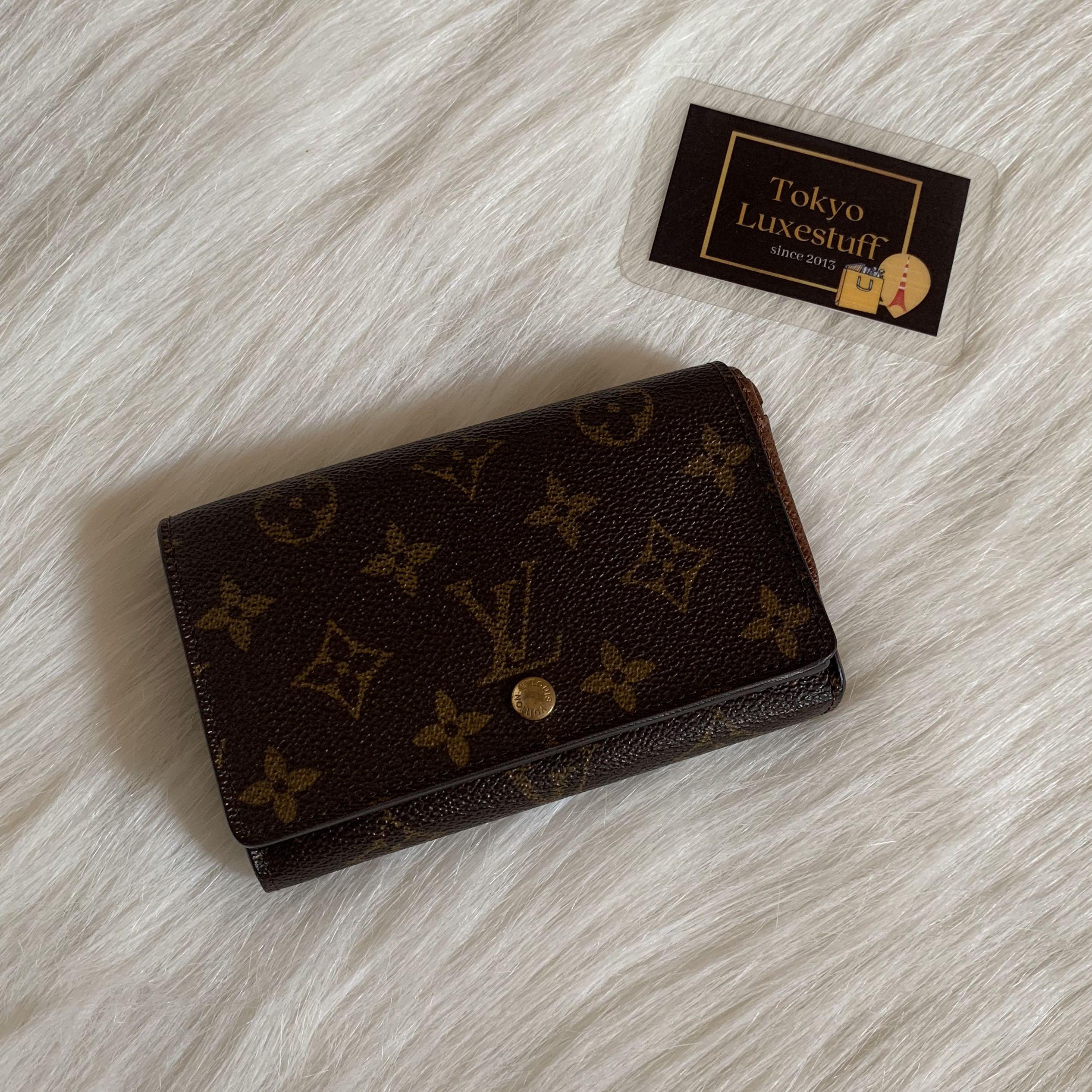 Authentic Preloved Louis Vuitton LV Monogram Compact Wallet Medium