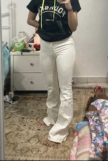 (Category: ) located in . Submitted by prelovedtinkz (Listing ID 1144844263, Image 1). Description: .