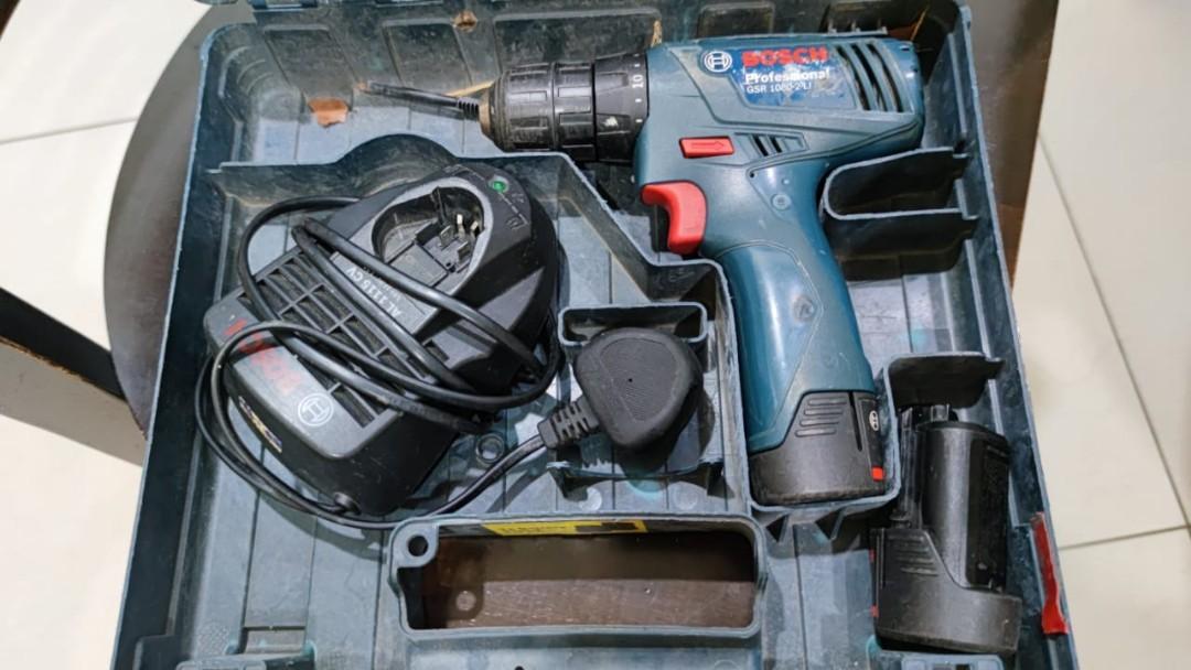 Hand drill deals battery bosch