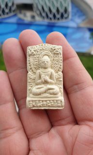 (Category: ) located in . Submitted by thaiamulets69 (Listing ID 1144716000, Image 1). Description: .