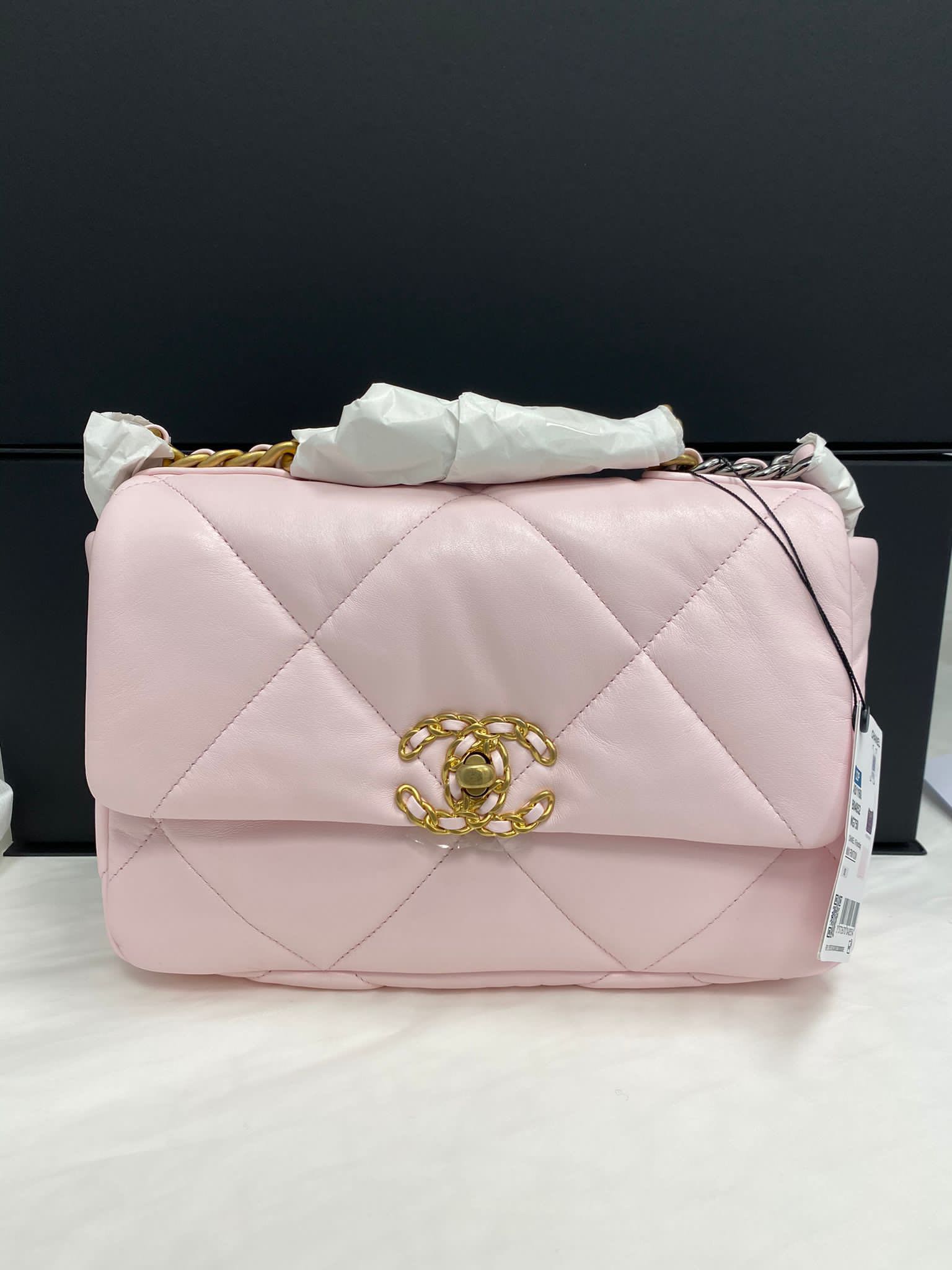 Pink chanel 19 cheap