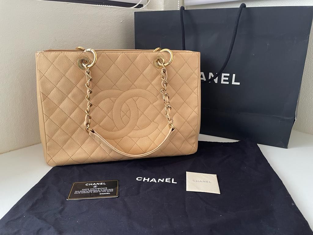 Chanel gst caviar price store