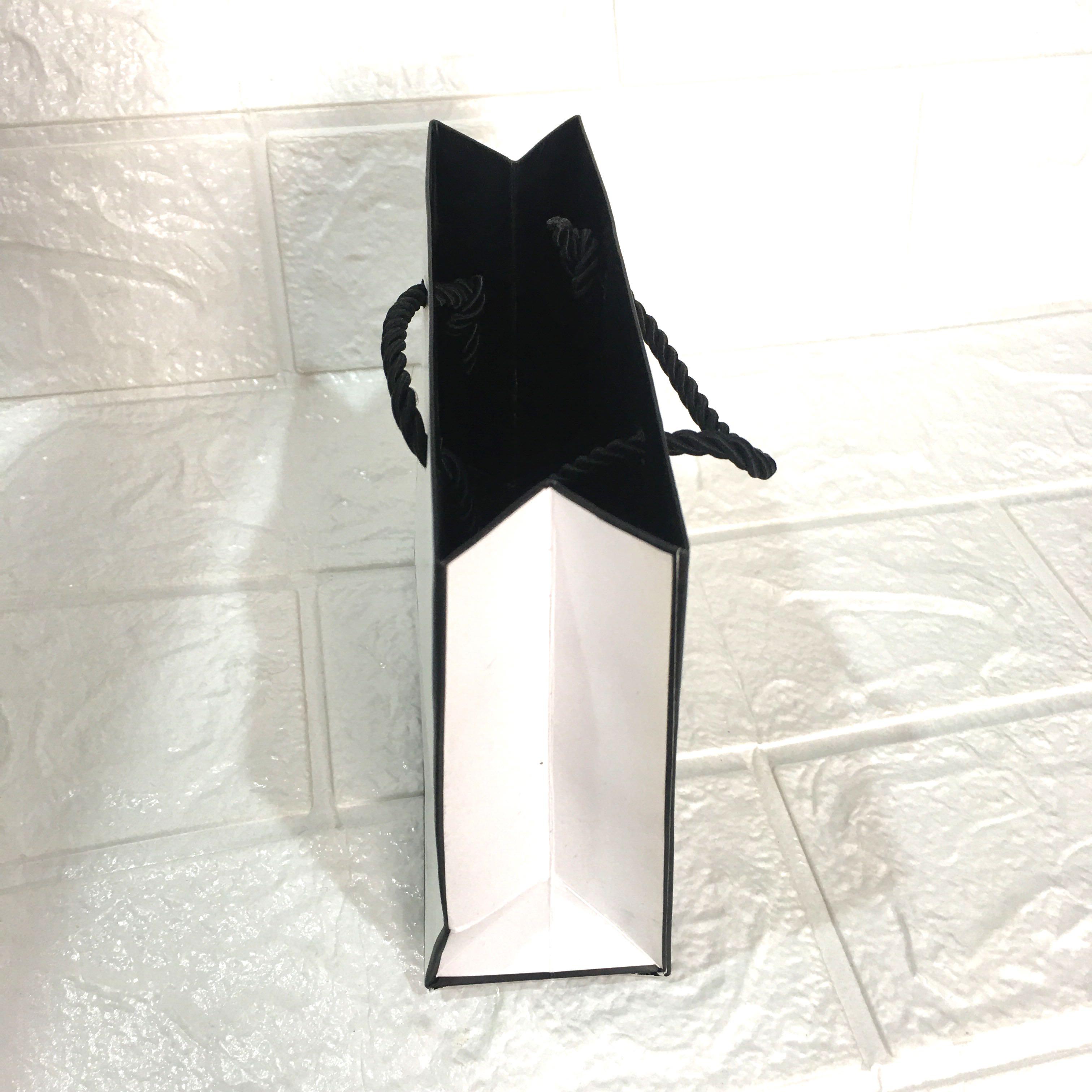 Chanel Mini Size Paper Bag (Category: Luxury Accessories) located in Manila. Submitted by thekidshop (Listing ID 1144674546, Image 2). Description: From Chanel Paris Mini Size .