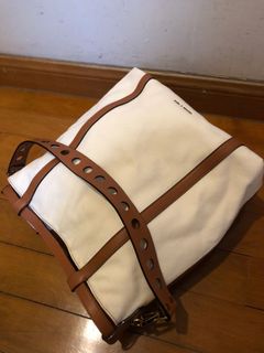 （分類：）位於 。 由 oooloooloo 提交（商品編號 1144748496，圖片 1）。簡介： 。