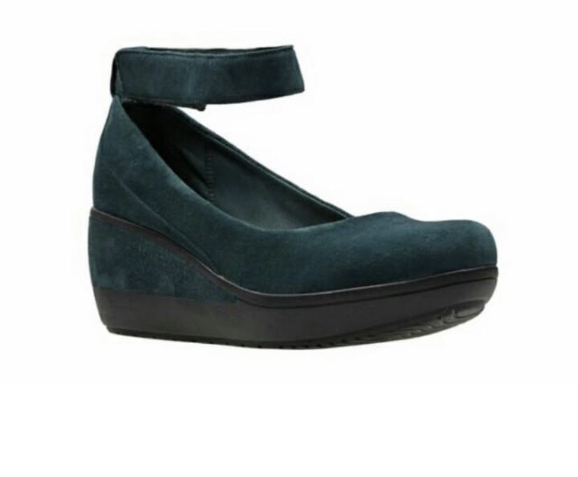 Clarks wynnmere online