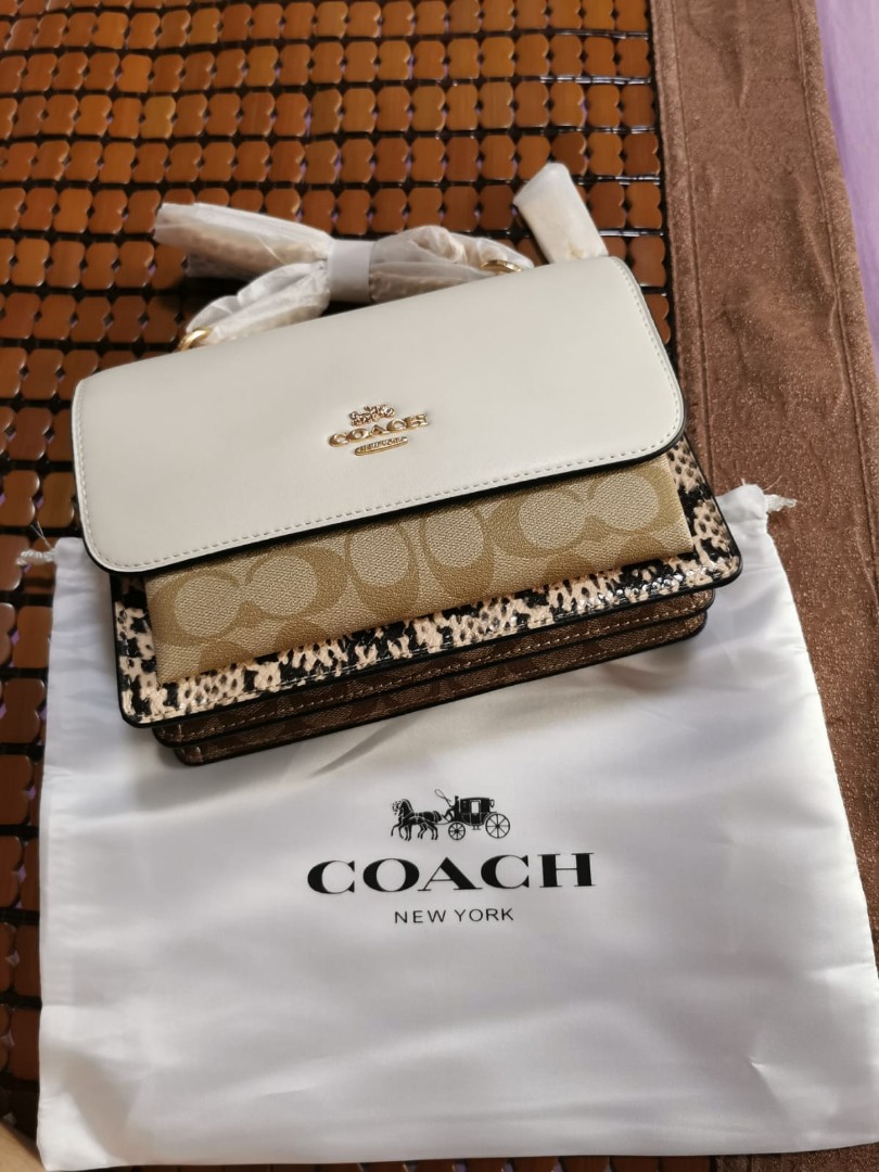 Original coach 1124 klare clade women crossbody bag, Women's Fashion, Bags  & Wallets, Purses & Pouches on Carousell
