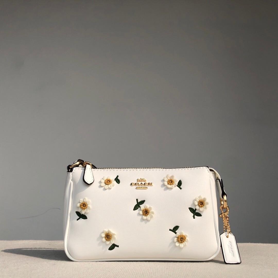 Coach daisy purse shop