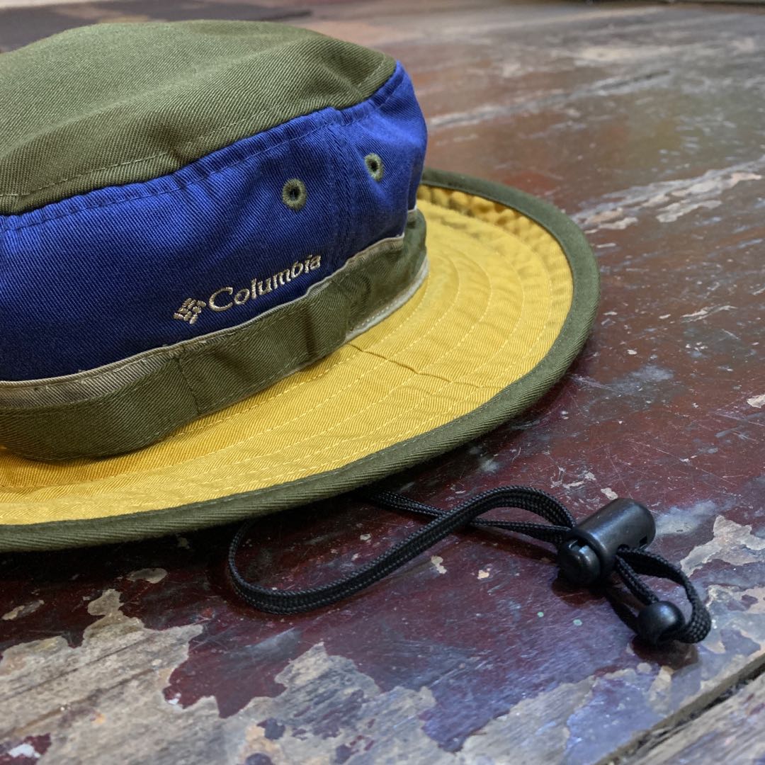 Columbia Bucket Hat, Men's Fashion, Watches & Accessories, Cap