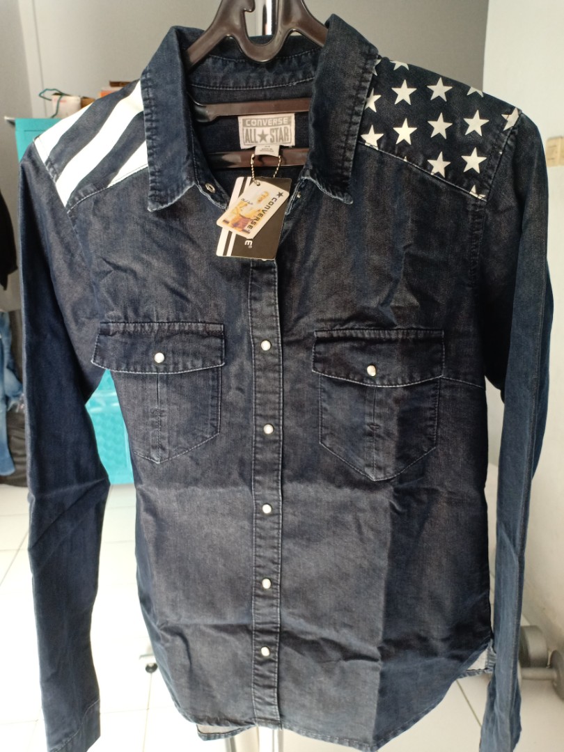 converse denim, Fesyen Pria, Pakaian 