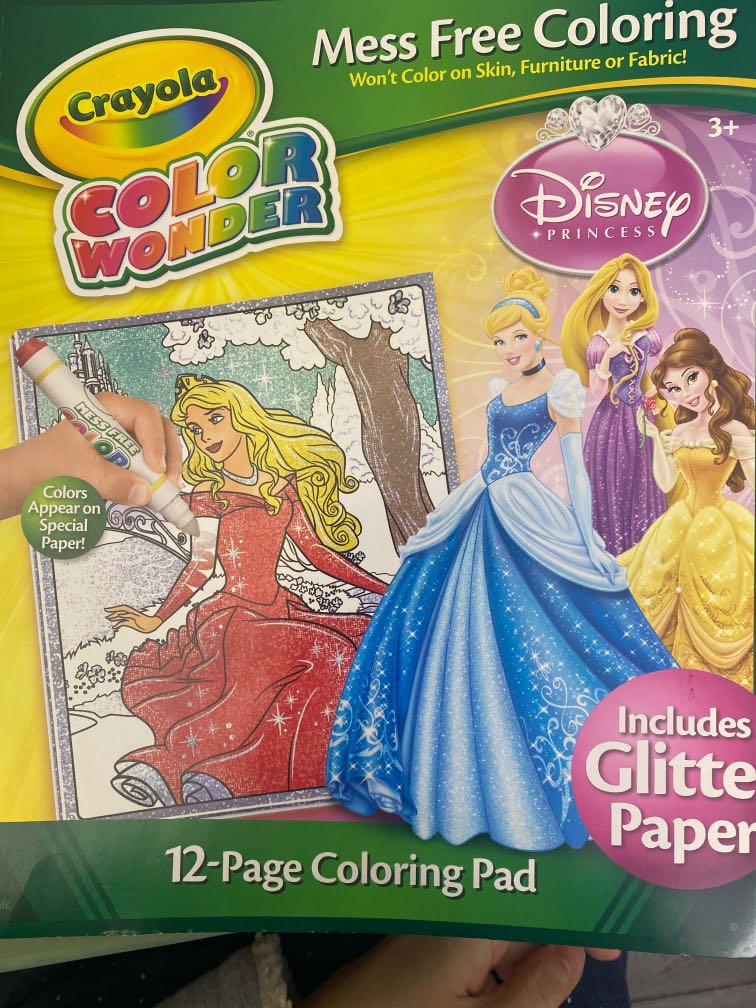 Crayola Princess mess free coloring book, 興趣及遊戲, 手作＆自家設計, 文具及工藝 畫作及