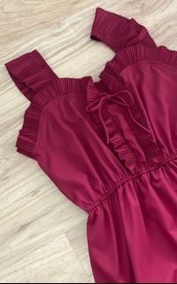 (Category: ) located in . Submitted by Kate_Closettt (Listing ID 1144820116, Image 1). Description: .