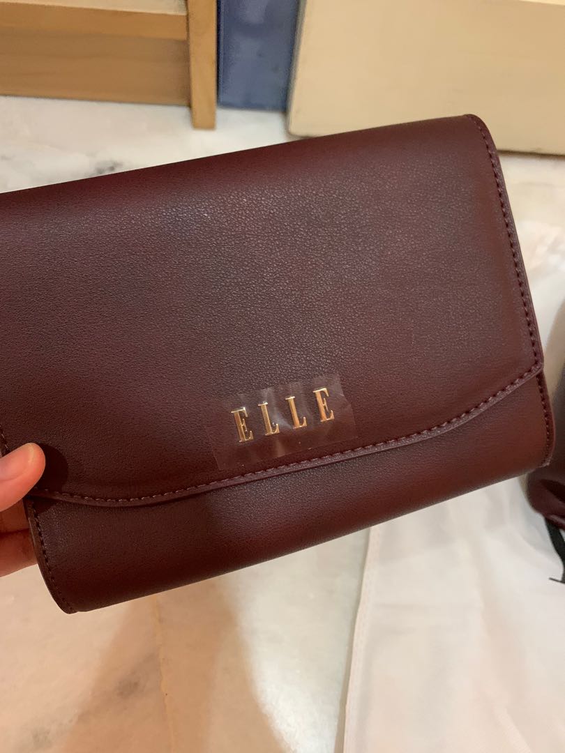 elle pouch