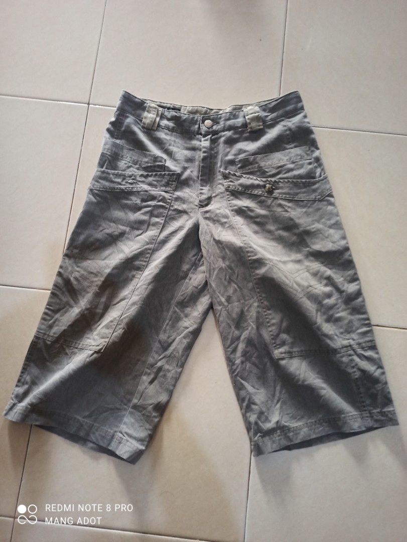 Elle short pants wanita, Fesyen Wanita 