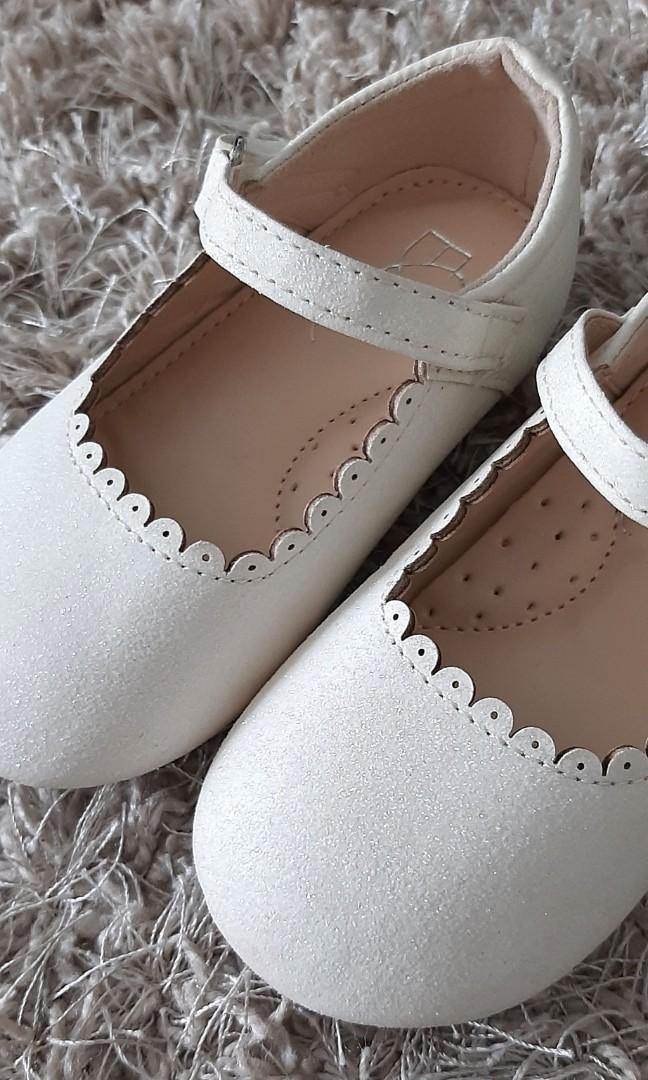 Elle White Shoes, Babies &amp; Kids, Babies &amp; Kids Fashion on