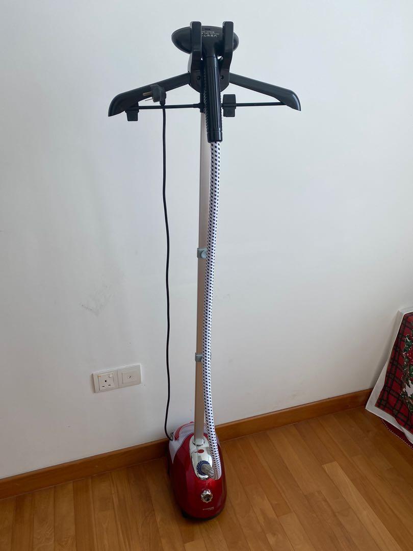 floor standing garment steamer