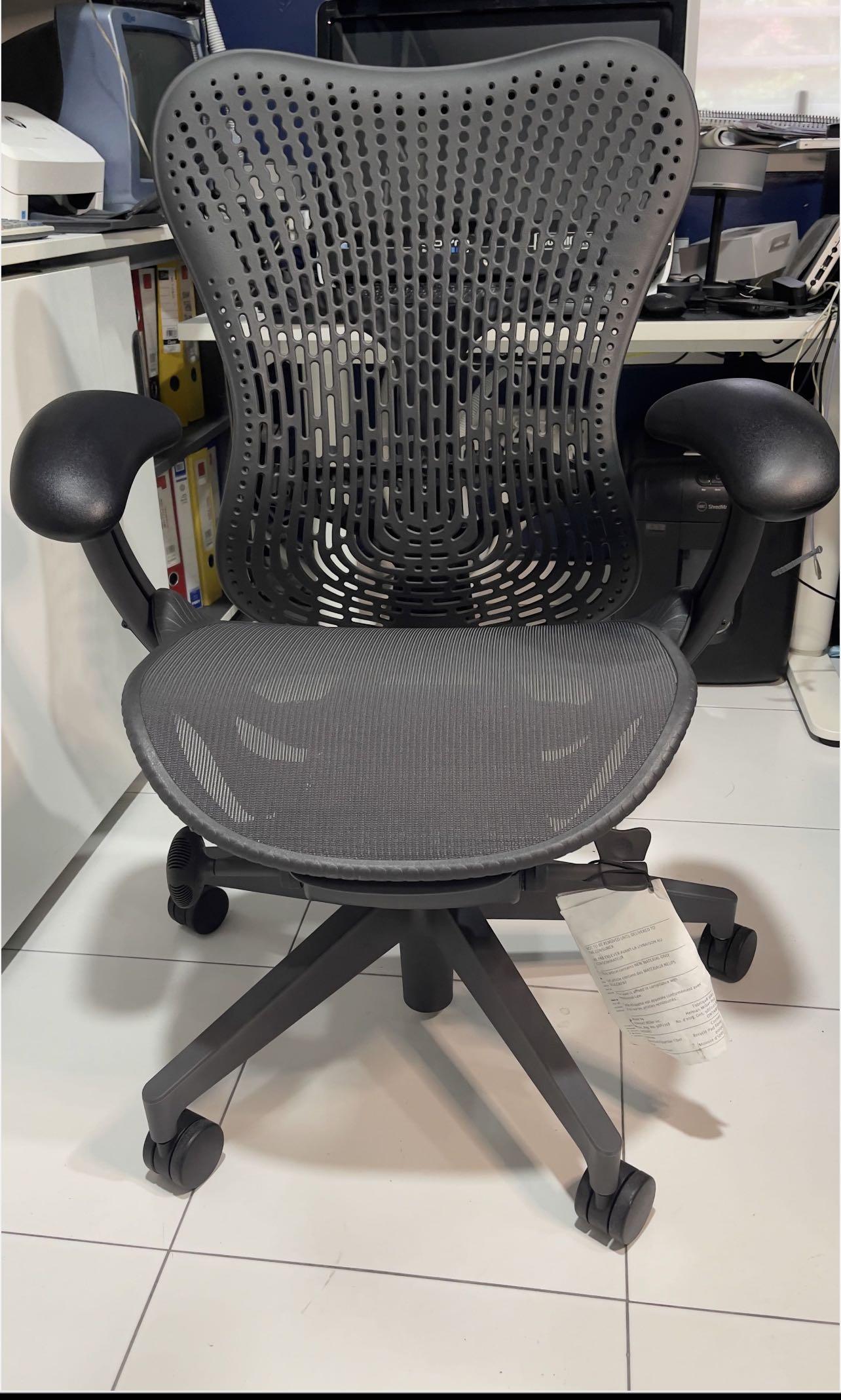 Herman miller MIRRA 2 office chair 2019 showroom condition, Furniture & Home Living, Furniture