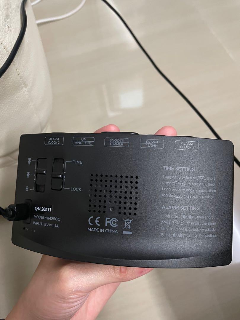 HM250C Curved LED Electronic Alarm clock with Dimmer, Large Number