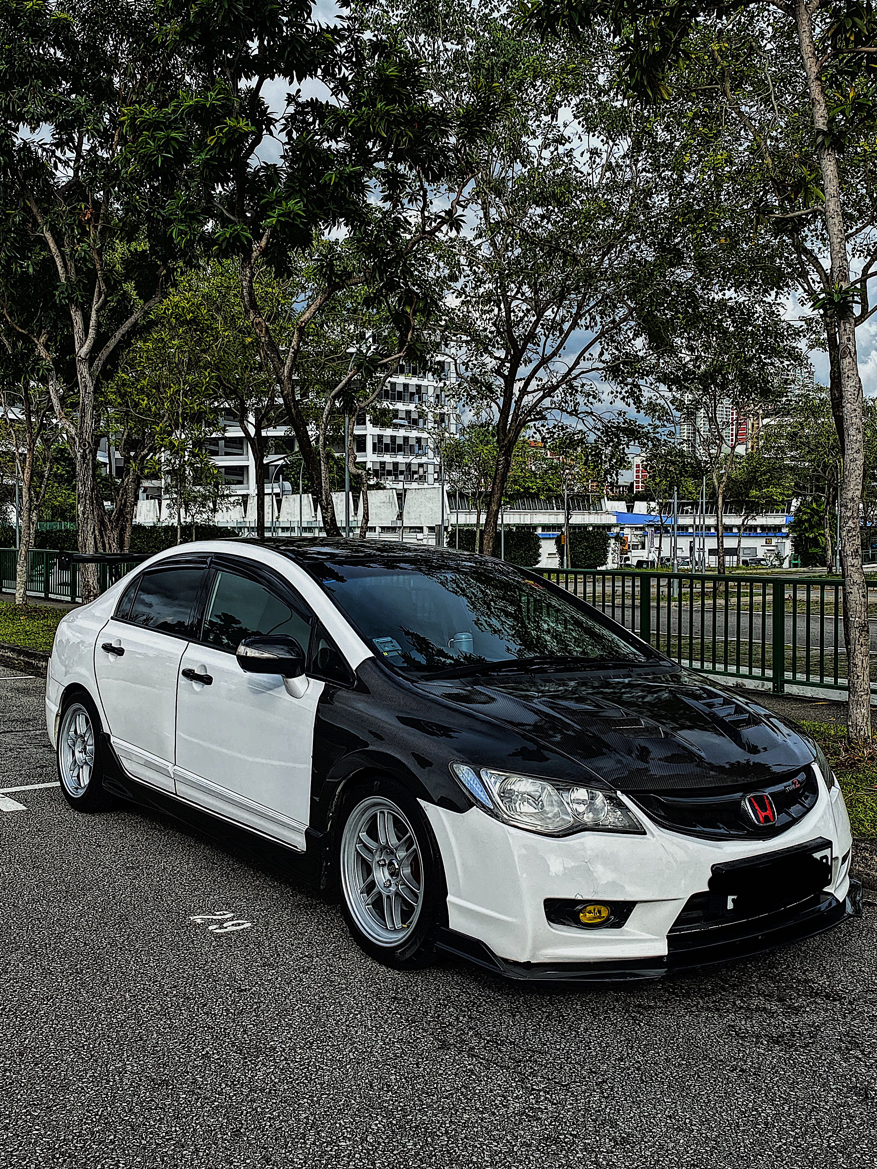 (Category: ) located in . Submitted by rdy.a (Listing ID 1144684982, Image 1). Description: .
